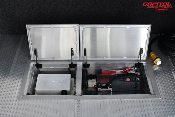 2021 inTech 24' ALL ALUMINUM / FULL ACCESS DOOR