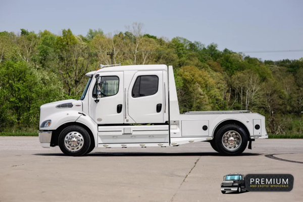 2014 FREIGHTLINER SPORTCHASSIS M2-112  for Sale $189,950 