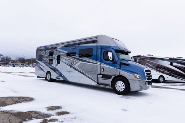 New 2026 Renegade Explorer 40EBH 