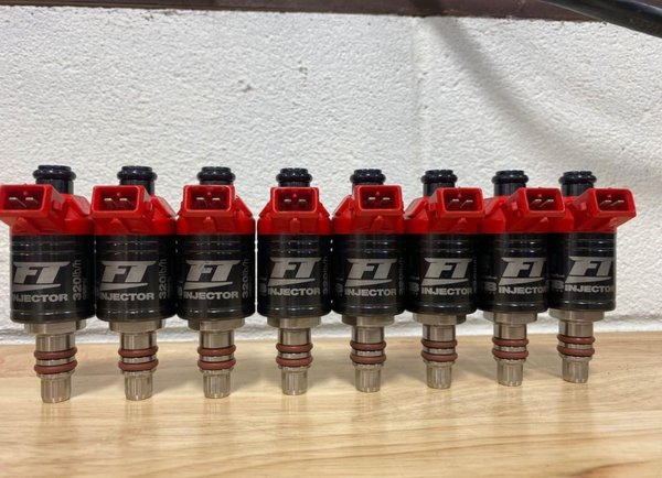 Fueltech 320 injectors