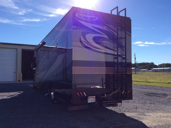 Used 2017 Renegade 40' Classic Motorhome