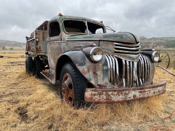 1946 Chevrolet Dump Truck