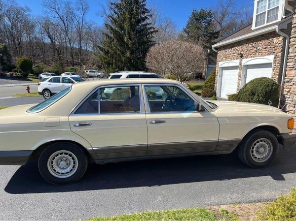 1984 Mercedes Benz 300SD  for Sale $22,695 