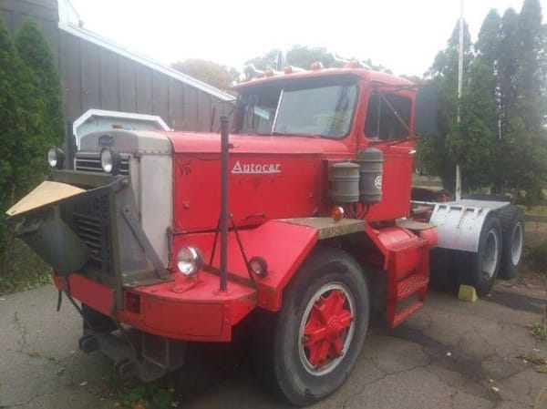 1971 Autocar Tractor  for Sale $11,995 