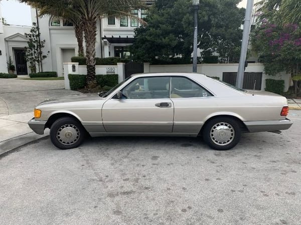 1989 Mercedes-Benz 500SEC  for Sale $21,995 