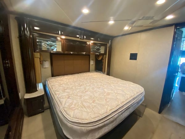 2010 Newmar King Arie  for Sale $199,900 