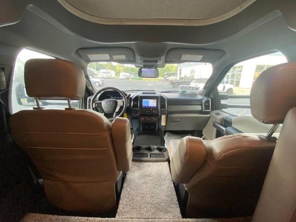 2022 Thor Motor Coach Magnitude RS36 4x4!