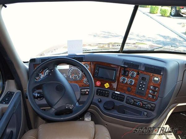 2015 Renegade 3400RF