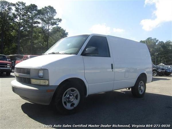 2004 CHEVROLET ASTRO for Sale $3,500