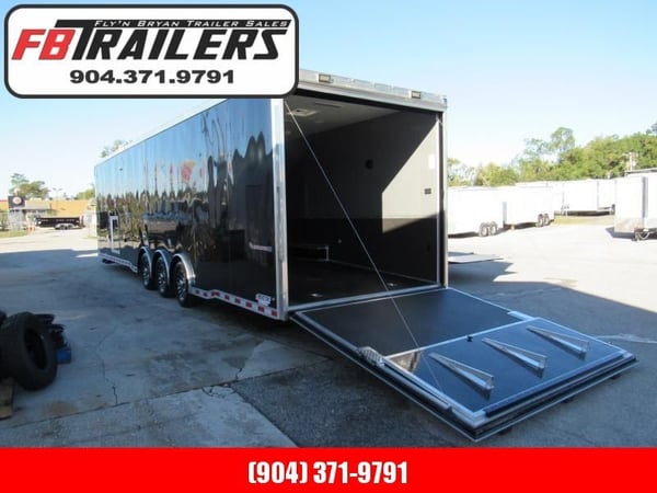 2022 Cargo Mate 34ft Eliminator Series Bath Package Car / Ra  for Sale $47,999 