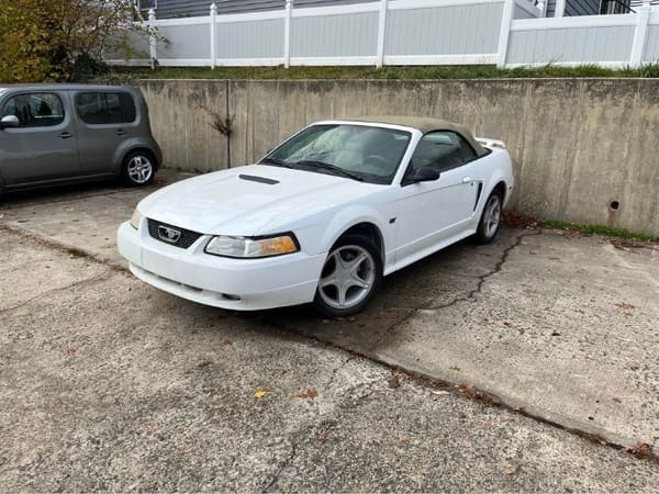 2000 Ford Mustang  for Sale $4,995 