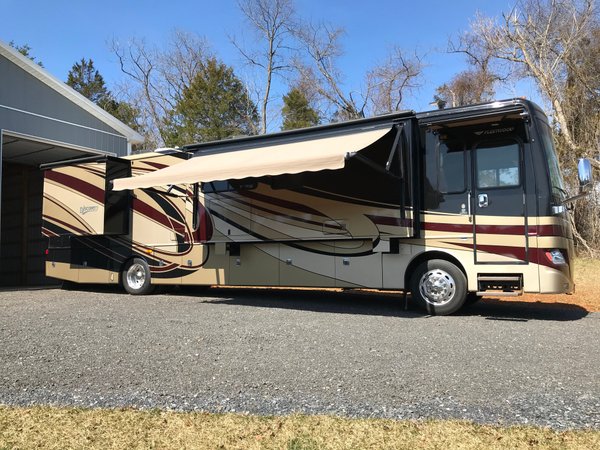 2013 Fleetwood Discovery 40X for Sale $142,500