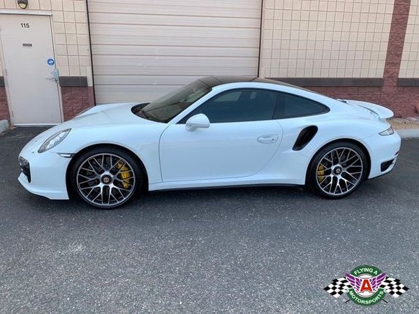 2015 Porsche 911