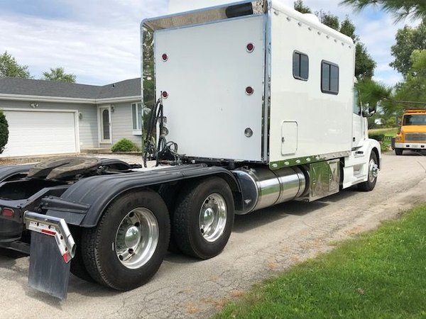2014 Volvo W/ ARI Legacy Condo Cab - RV / Toterhome / Semi for Sale $89,500