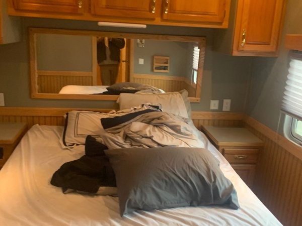 40ft motor home with N14 red top Cummings for Sale $85,000