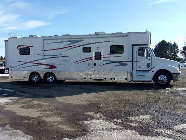 2007 Optima 45' motorhome