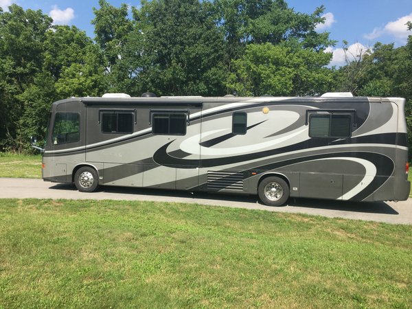 Class A ToyHauler Diesel - unicorn! for Sale $99,600