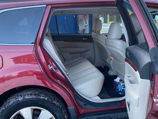 2011 Subaru Outback for Sale $12,000