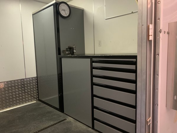 2006 Showhauler Freightliner garage unit for Sale $120,000