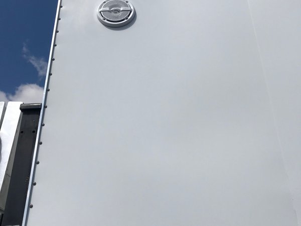 2001 Freightliner United 1410 Garage Unit for Sale $74,990
