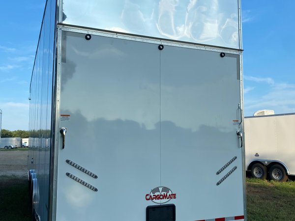 2022 30' Aluminum White Stacker