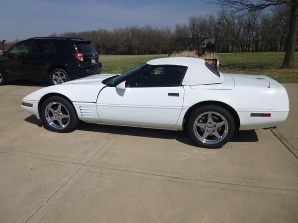 1992 Corvette Convertible  for Sale $12,900 