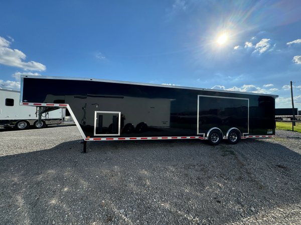  2024 Intech 40' Black Gooseneck w/ Escape Door  for Sale $46,999 