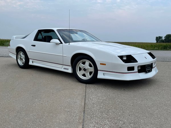 1991 Chevrolet Camaro  for Sale $26,500 