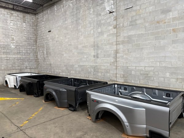 F450 Platinum Pickup Beds - Brand New Takeoffs  for Sale $1,800 