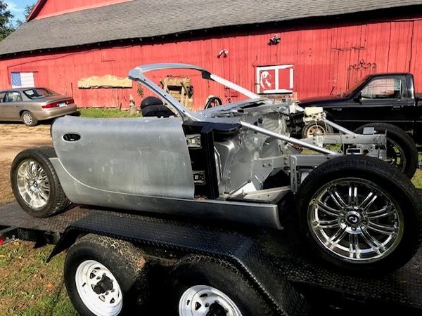 2000 Panoz Esperante “Cutaway Car”