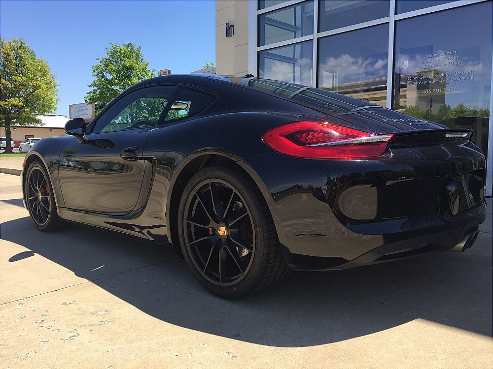 2016 Porsche Cayman - Immaculate 2016 Cayman S.  14k Miles!  Manual transmission!  Heavily optioned! - Used - VIN WP0AB2A89GK185680 - 14,551 Miles - 6 cyl - 2WD - Manual - Hatchback - Black - Norman, OK 73072, United States