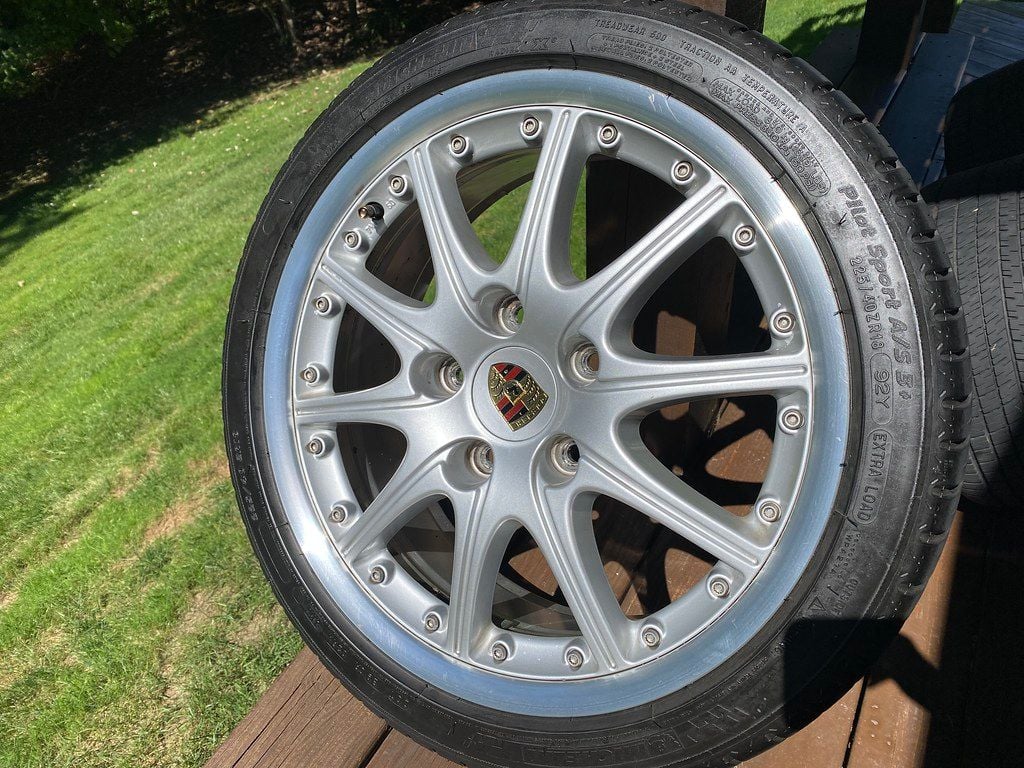 Wheels and Tires/Axles -  - Used - 1999 to 2004 Porsche 911 - 1997 to 2004 Porsche Boxster - Dumfries, VA 22025, United States