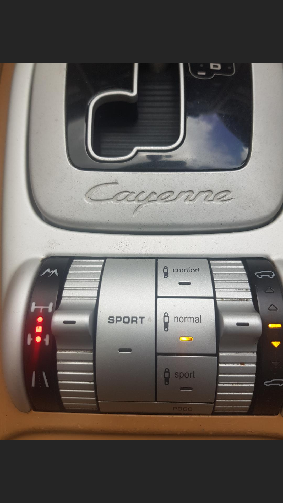 Help... Rear diff lock lights on selector Rennlist Porsche