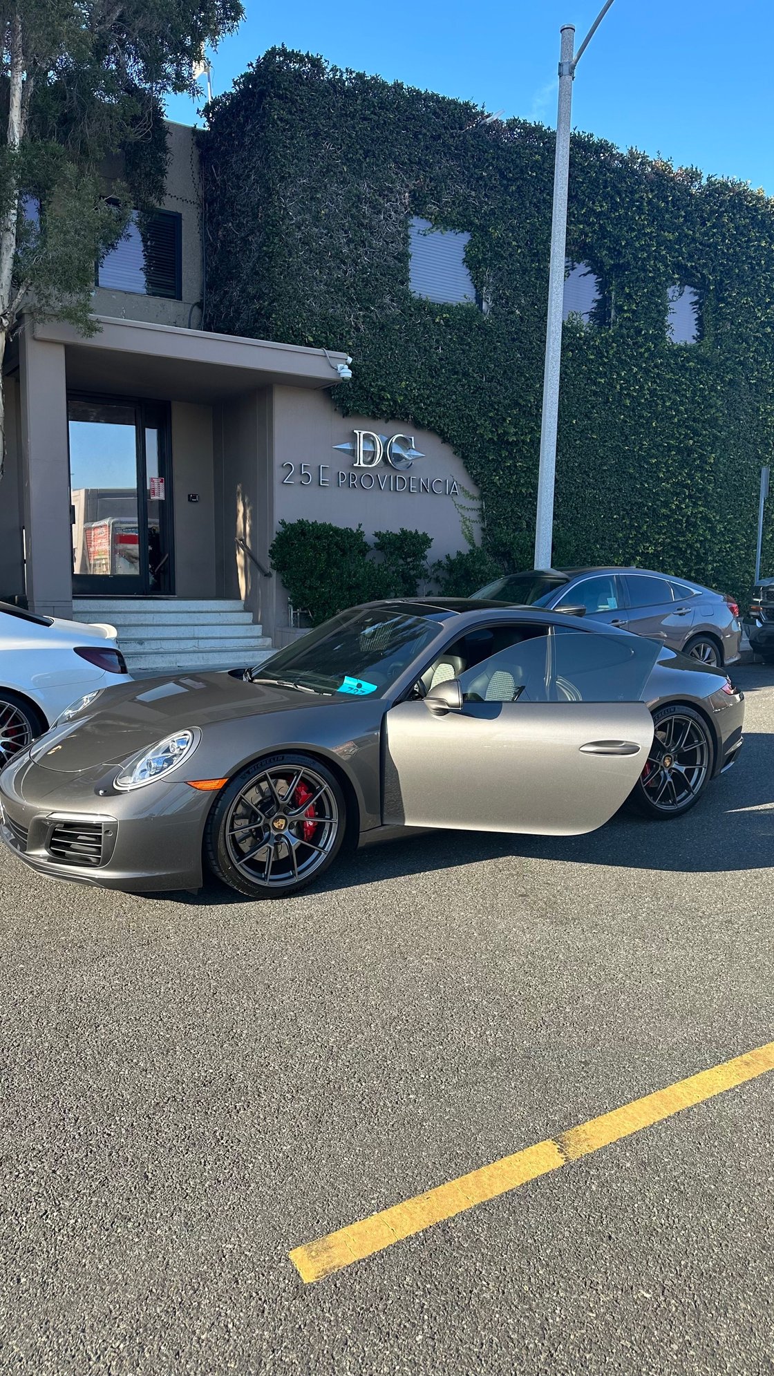 2017 Porsche 911 - Super Clean 991.2 Manual Carrera with high end OEM+ Mods! 1 year left on CPO Warranty - Used - Los Angeles, CA 90066, United States