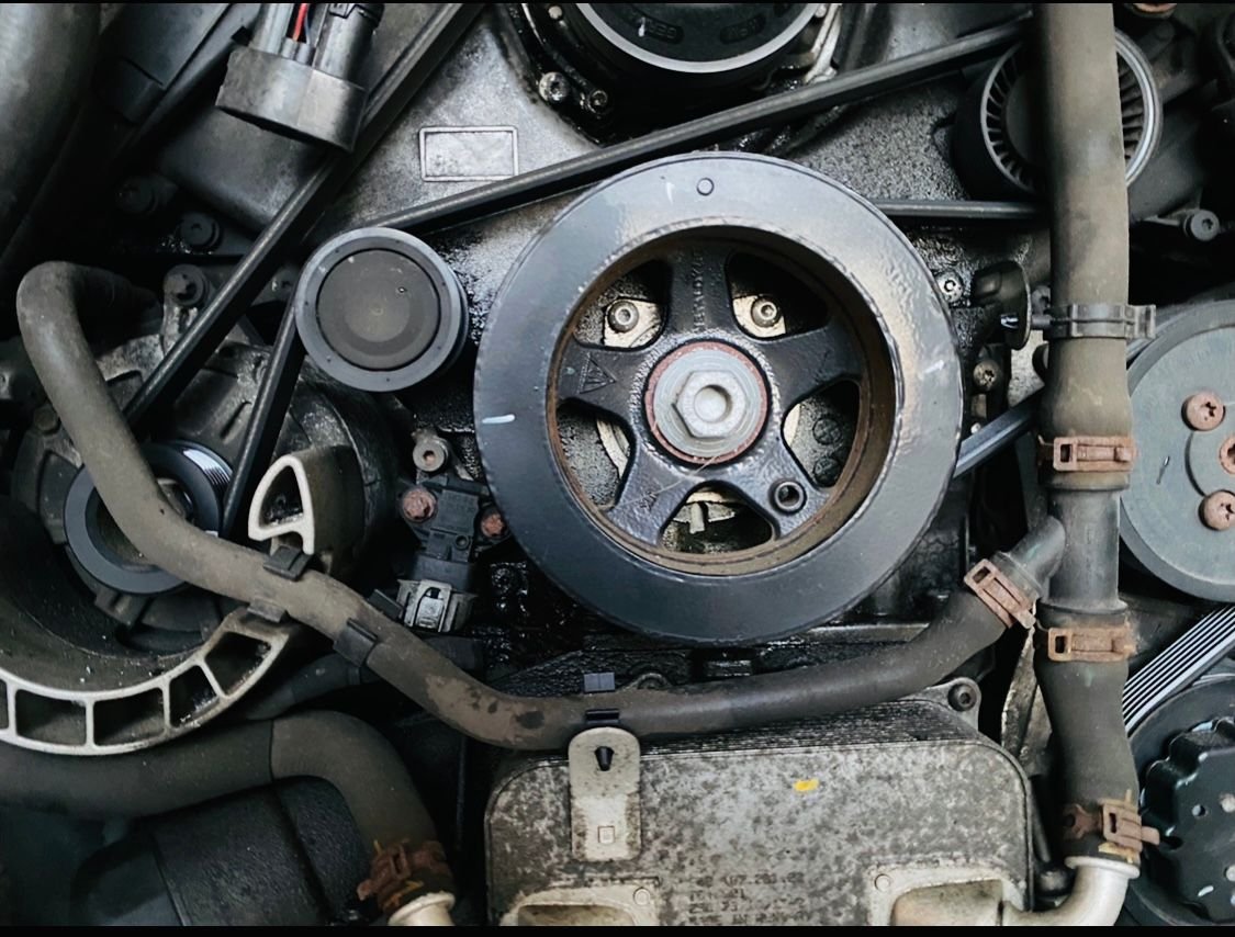 2014 Cayenne GTS V8 4.8 Oil leak Rennlist Porsche Discussion Forums