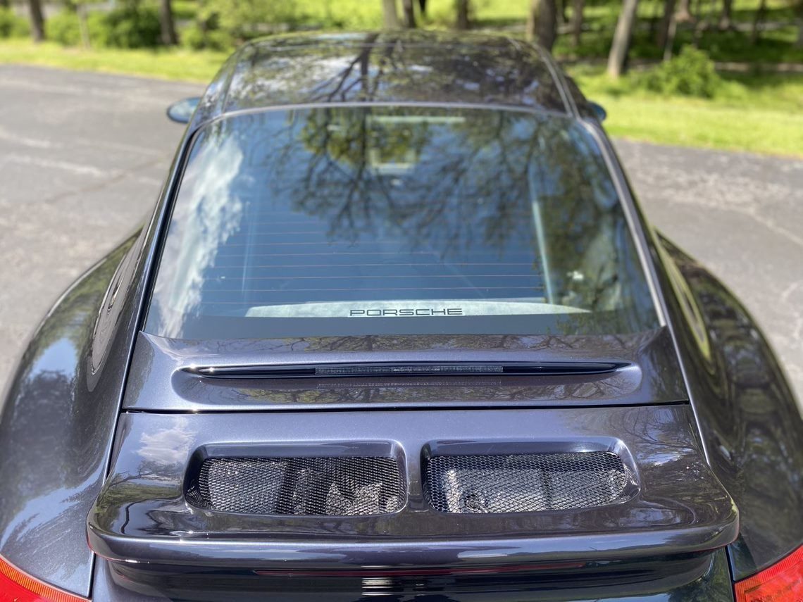 2006 Porsche 911 - 2006 Porsche 911 C2S - Used - VIN WP0AB29926S743168 - 99,600 Miles - 6 cyl - 2WD - Manual - Coupe - Gray - Potomac, MD 20854, United States