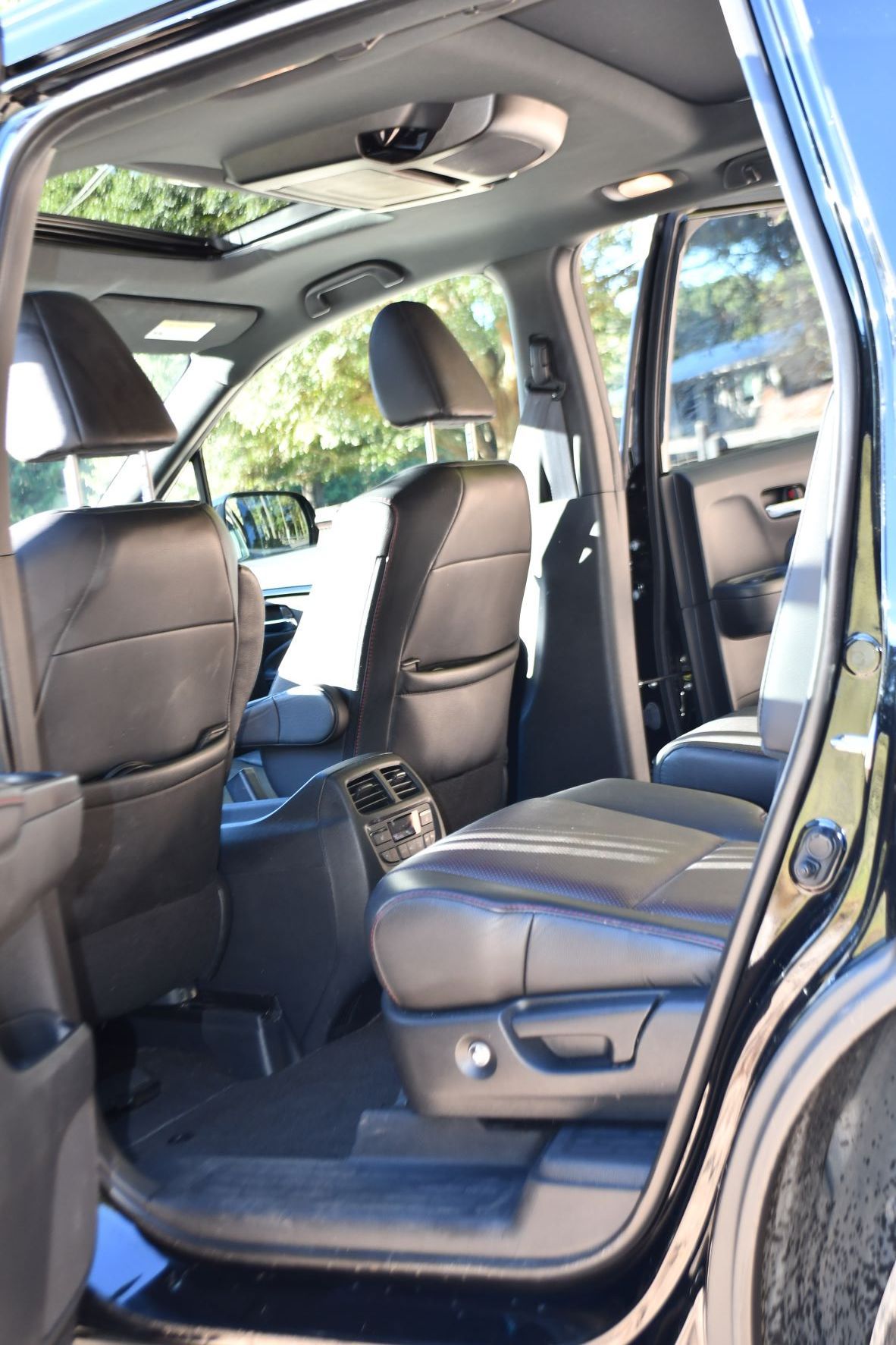 2020 Honda Pilot - For Sale:  2020 Honda Pilot Black Edition AWD - Used - VIN 5FNYF6H75LB058293 - 36,000 Miles - 6 cyl - AWD - Automatic - SUV - Black - Milton, GA 30004, United States