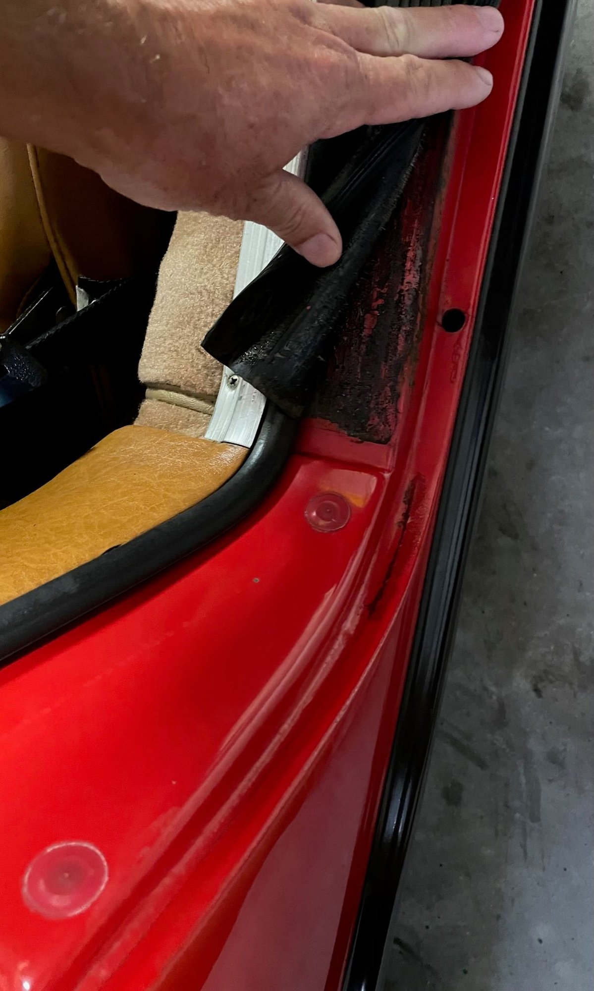 Holes/plugs on door sills '78 911SC Rennlist Porsche Discussion Forums
