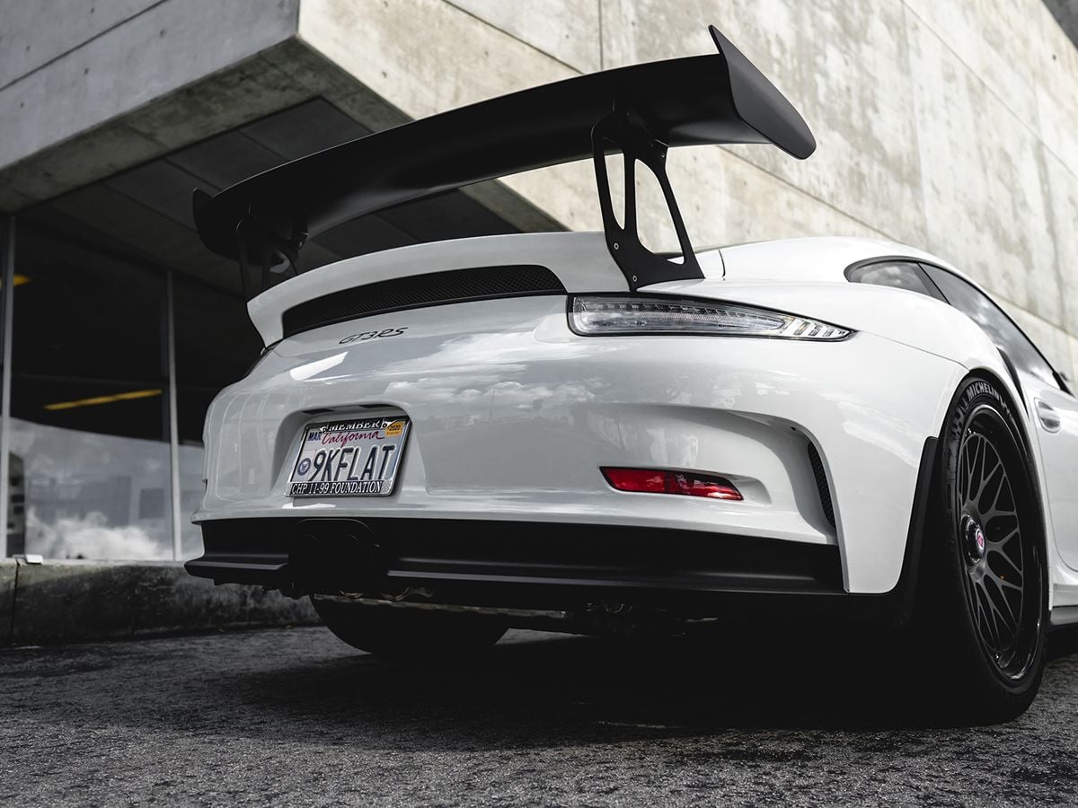 2016 Porsche 911 - 2016 PORSCHE GT3RS w/ $35K in Mods | Pristine Condition - Used - VIN WP0AF2A91GS192460 - 8,100 Miles - 6 cyl - 2WD - Automatic - Coupe - White - Studio City, CA 91604, United States