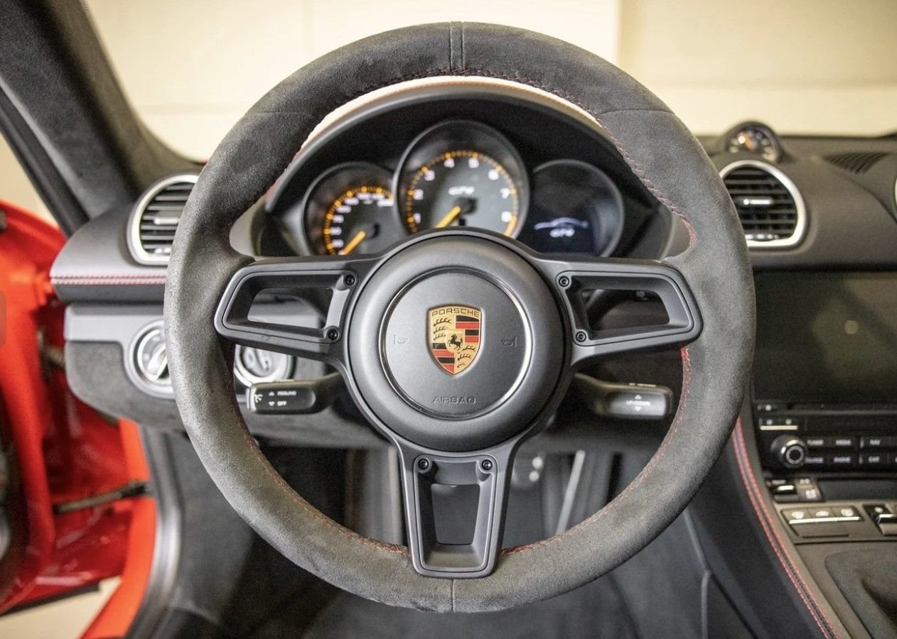 2022 Porsche 718 - 2022 PORSCHE GT4 (BUCKET SEATS & CPO) - Used - VIN WP0AC2A8XNS275401 - 2,999 Miles - 6 cyl - 2WD - Manual - Coupe - Red - San Francisco, CA 94103, United States