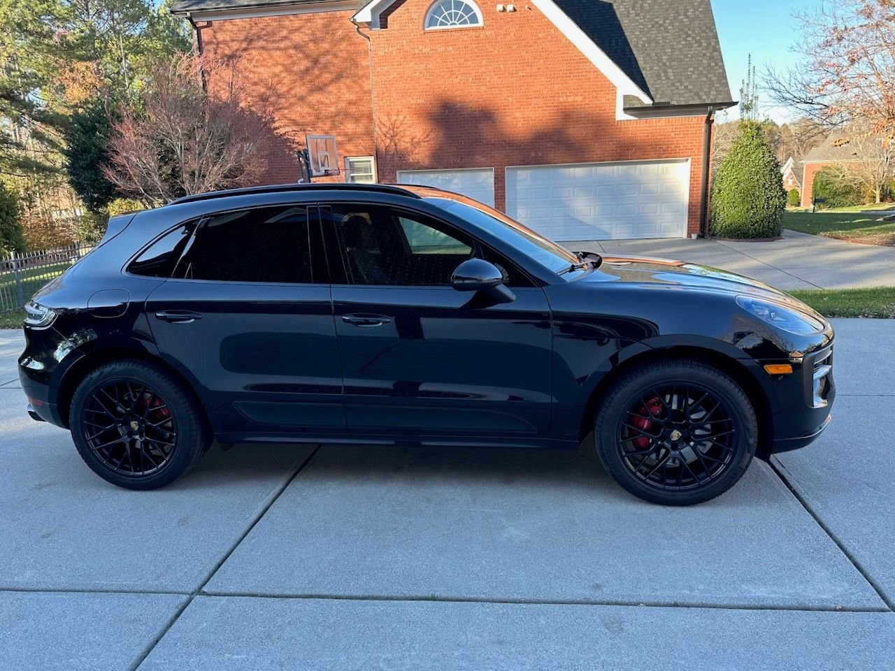 2020 Porsche Macan - 2020 Macan GTS Black/Black 28k miles + CPO - Used - VIN WP1AG2A53LLB55892 - 29,000 Miles - 6 cyl - AWD - Automatic - SUV - Black - Charlotte, NC 28277, United States