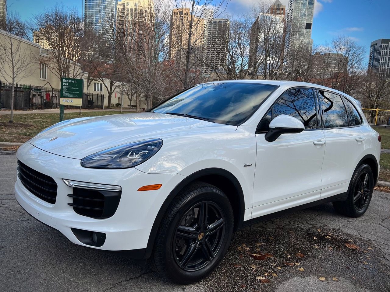 2015 Porsche Cayenne - 2015 Cayenne Diesel 54k Miles - Rare & Fully Loaded - Used - VIN WP1AF2A2XFLA38680 - 6 cyl - AWD - Automatic - SUV - White - Chicago, IL 60601, United States