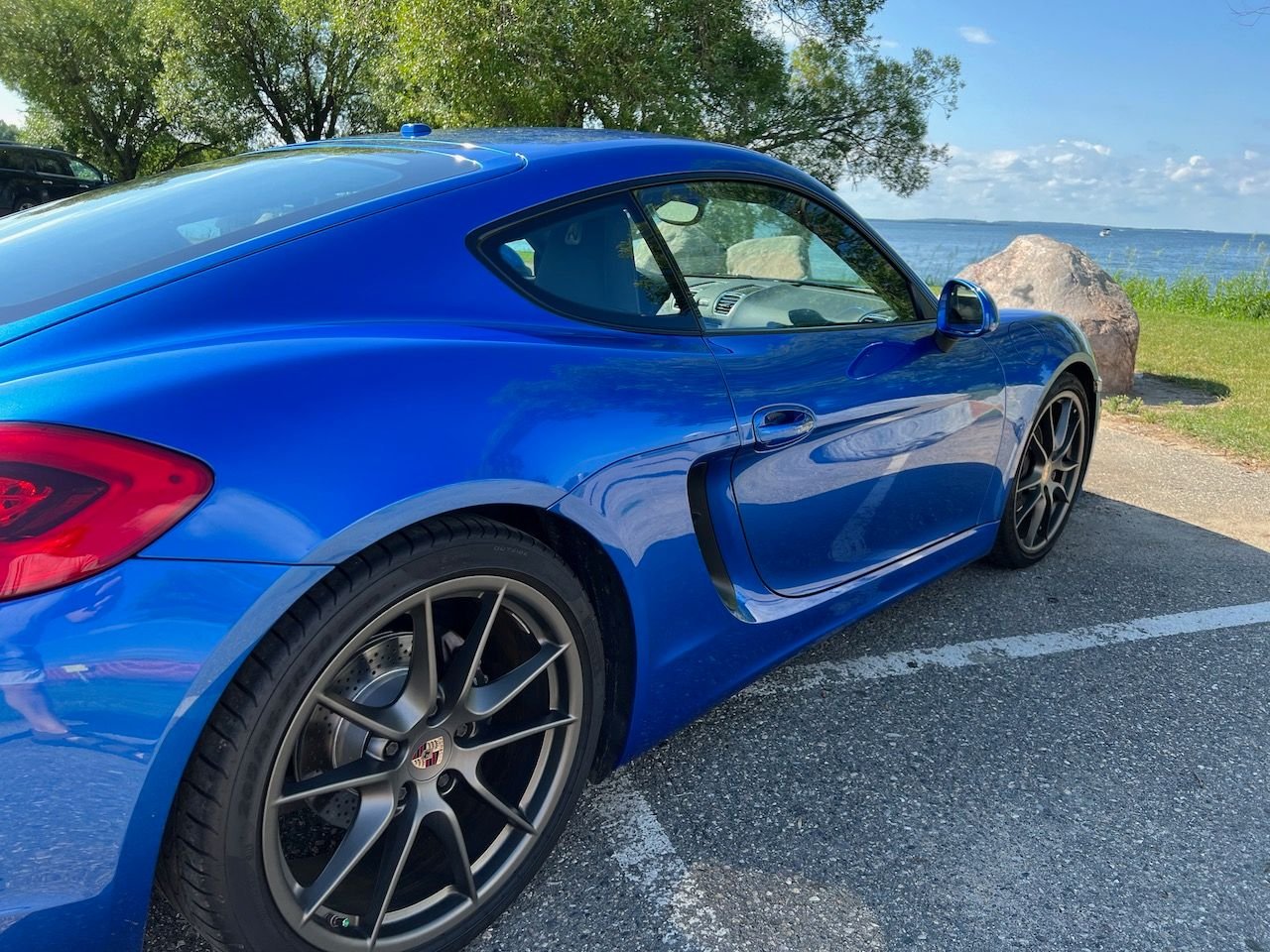 Cayman Sapphire Blue With Manual Trans PASM Rennlist Porsche Discussion Forums