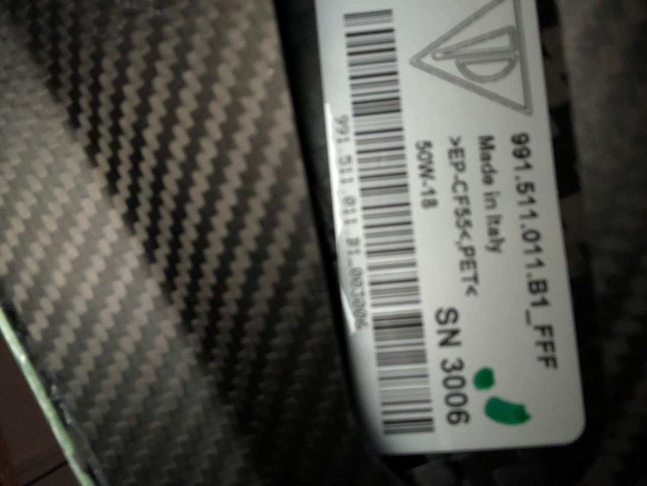 Exterior Body Parts - 991.2 GT3 RS OEM Carbon hood in Lizard Green - Used - Akron, OH 44281, United States