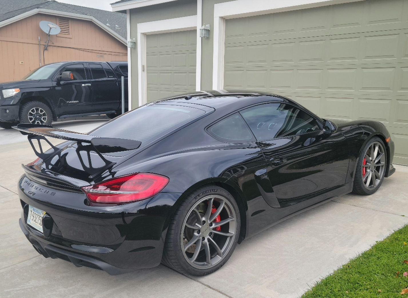 2016 Porsche Cayman GT4 - 2016 GT4 black/black For Sale - Used - VIN WP0AC2A85GK192087 - 32,000 Miles - 6 cyl - 2WD - Manual - Coupe - Black - Reno, NV 89506, United States