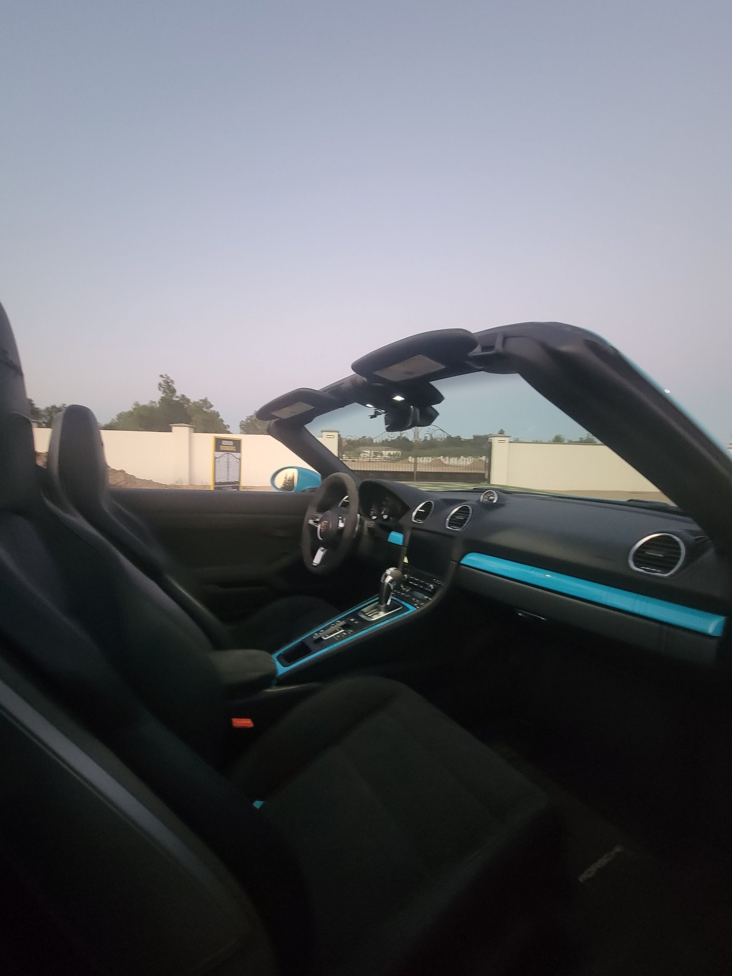 2021 Porsche 718 Spyder - Miami Blue 718 Spyder - Used - VIN WP0CC2A86MS240135 - 5,200 Miles - 6 cyl - 2WD - Automatic - Convertible - Blue - Bakersfield, CA 93314, United States