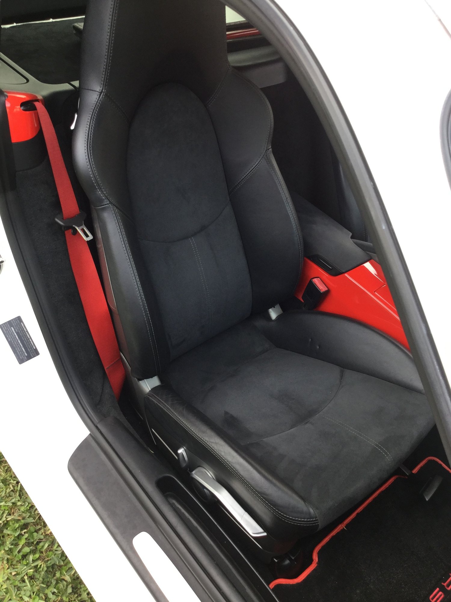 2006 Porsche Cayman - 2006 Cayman S white with red and black accents - Used - VIN WP0AB29846U782890 - 104,322 Miles - 6 cyl - 2WD - Manual - Coupe - White - Tampa, FL 33624, United States