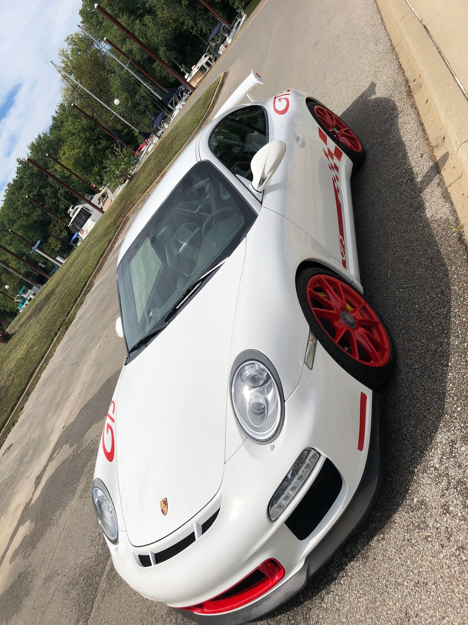 2010 Porsche 911 - 997.2 GT3 - Used - VIN WP0AC2A9XAS783306 - 12,700 Miles - 6 cyl - 2WD - Manual - Coupe - White - Louisville, KY 40204, United States