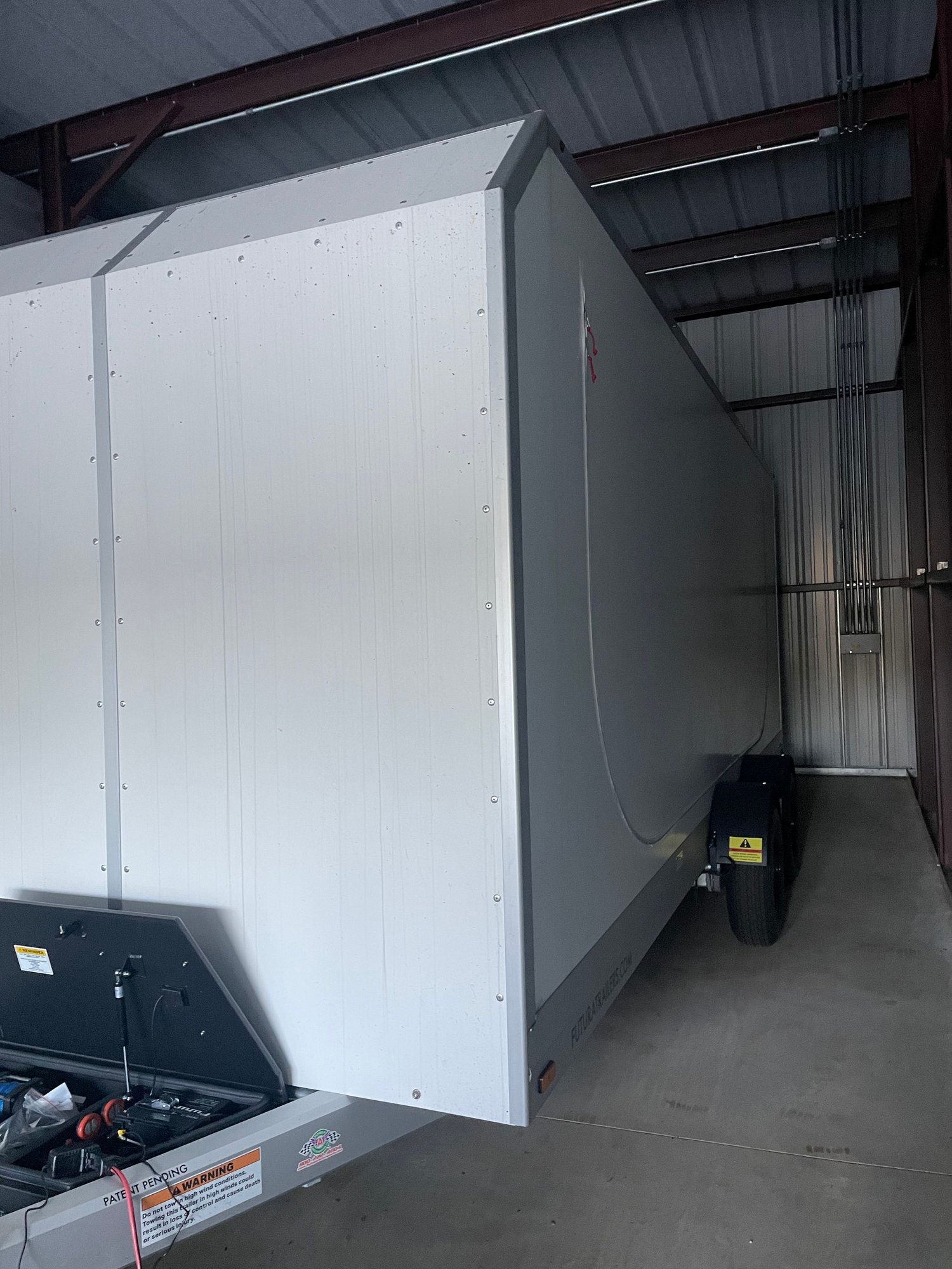 2023 Porsche 911 - Futura Super Tourer enclosed Trailer white with Spare, Winch and Tie Downs like new! - Used - VIN 6ZFF1BT2NA002768 - 500 Miles - Little Rock, AR 72223, United States