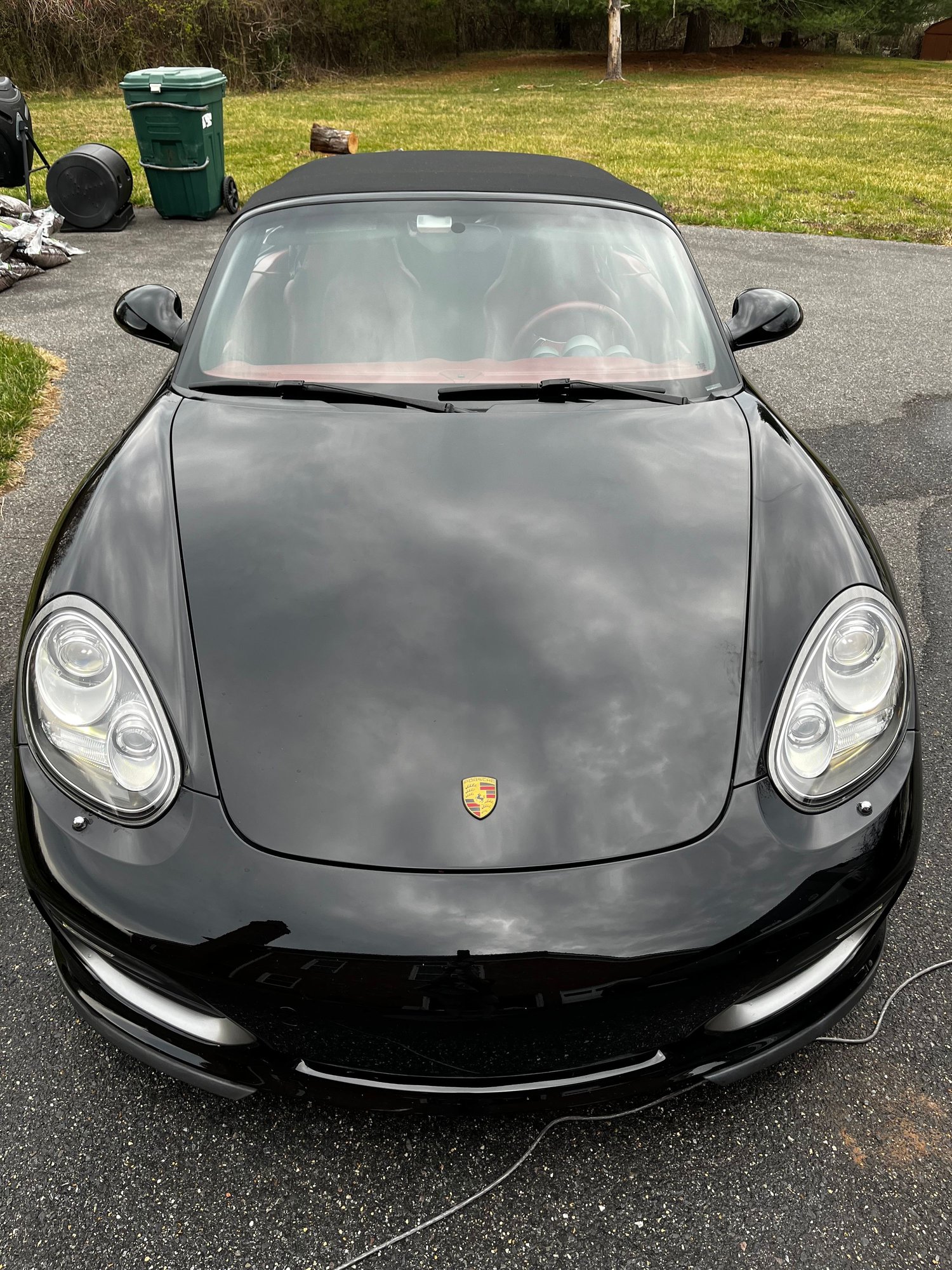 2011 Porsche Boxster - 987.2 Boxster Spyder 2011 18,7xx miles - Used - VIN wp0cb2a88bs745352 - 18,735 Miles - 6 cyl - 2WD - Automatic - Convertible - Black - Darnestown, MD 20874, United States